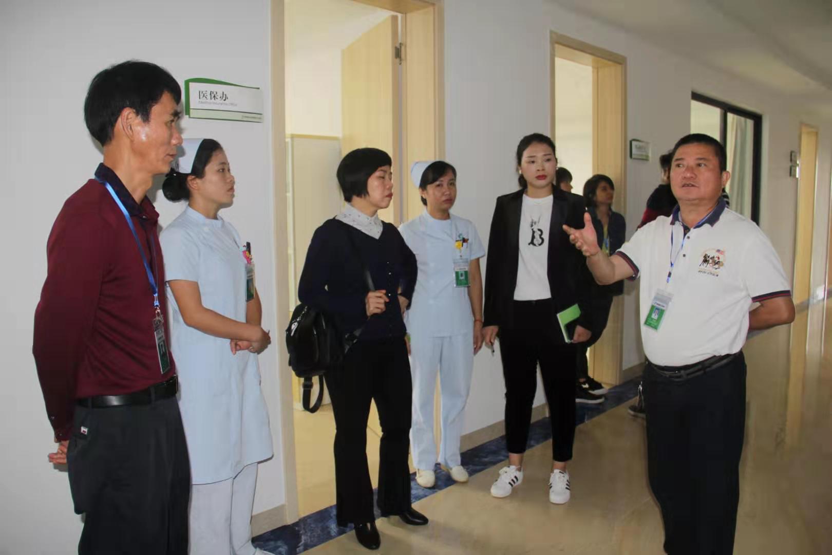 省安宁医院院长林展带队前往东红分院开展调研工作