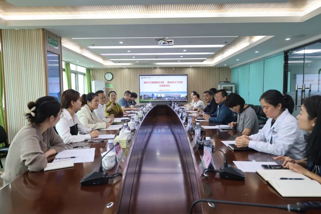 6a1a35ff-9e81-486e-a4bc-17cbf611ada1.jpg